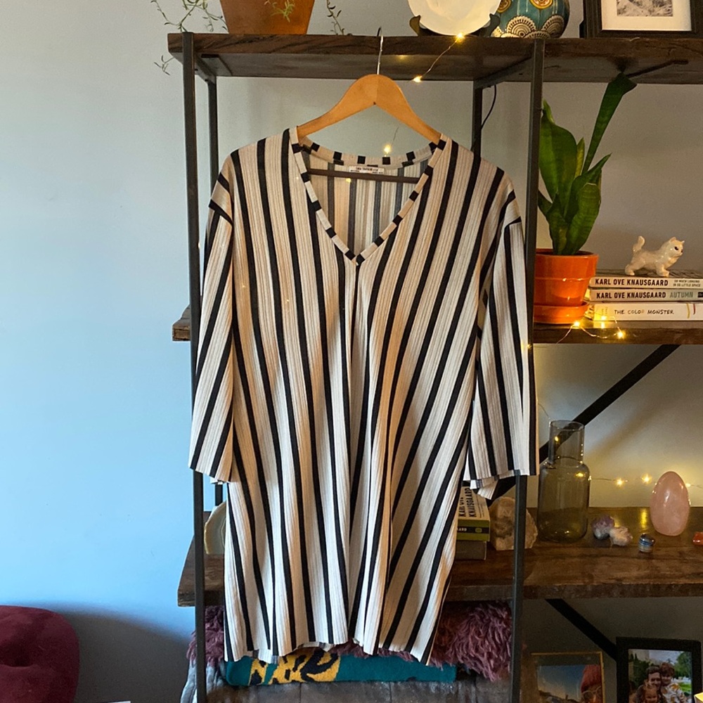 Zara Trafaluc Black and White Striped Tunic Size S